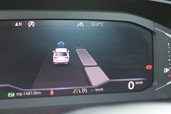 Volkswagen Tiguan 1.5 TSI ACT Highline | Trekhaak | Panoramadak | Memory | BLIS | Adaptieve cruise