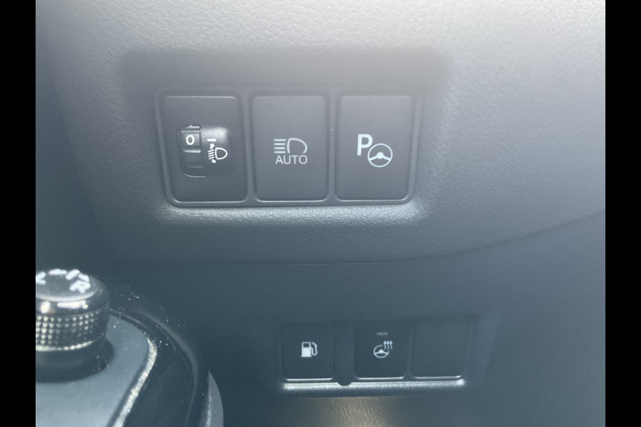 Toyota C-HR 1.8 Hybrid Automaat Business Plus Stuur/Stoelverw. Nav/Cam