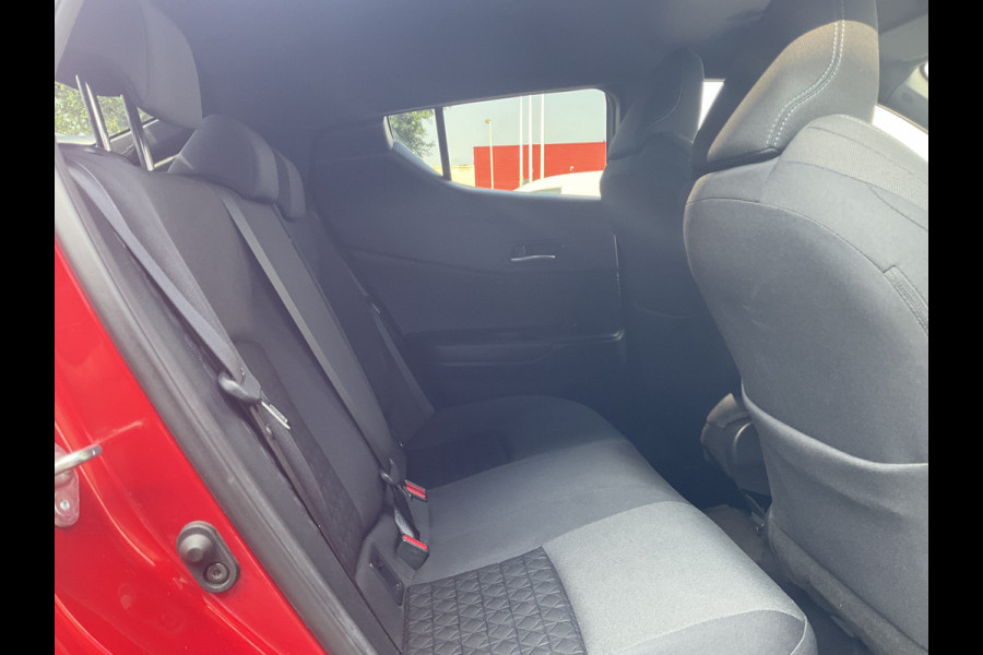 Toyota C-HR 1.8 Hybrid Automaat Business Plus Stuur/Stoelverw. Nav/Cam