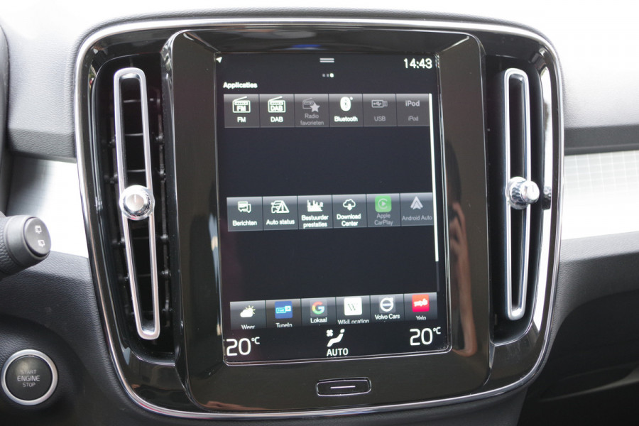 Volvo XC40 1.5 T4 211 PK Recharge Inscription Expression, Trekhaak, Camera, LED, Cruise Control