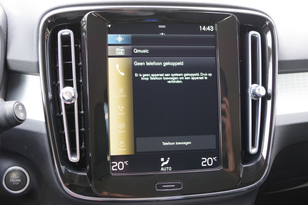 Volvo XC40 1.5 T4 211 PK Recharge Inscription Expression, Trekhaak, Camera, LED, Cruise Control