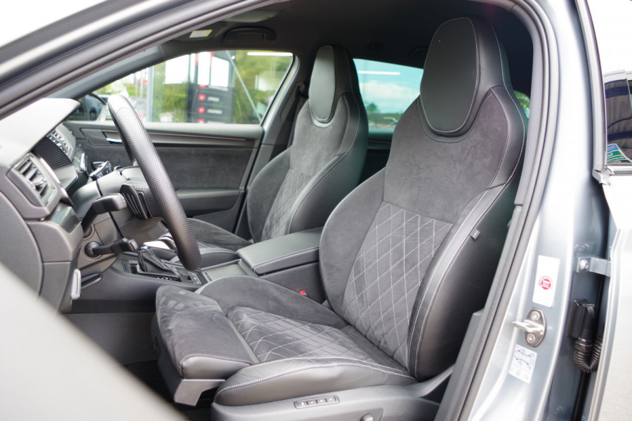 Škoda Superb Combi 1.4 TSI 218 PK iV Sportline Business PHEV, Adap. Cruise Control, Canton Sound, LED