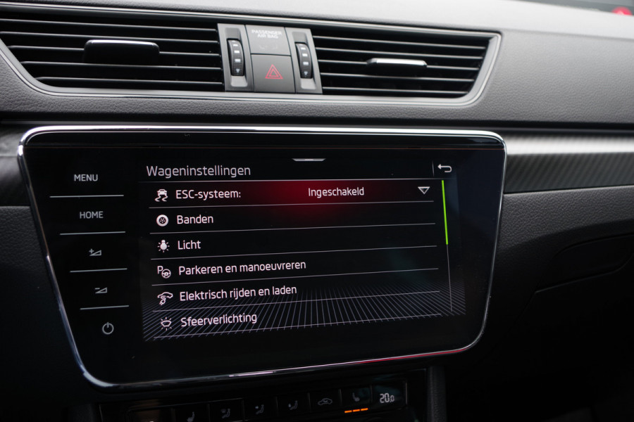 Škoda Superb Combi 1.4 TSI 218 PK iV Sportline Business PHEV, Adap. Cruise Control, Canton Sound, LED