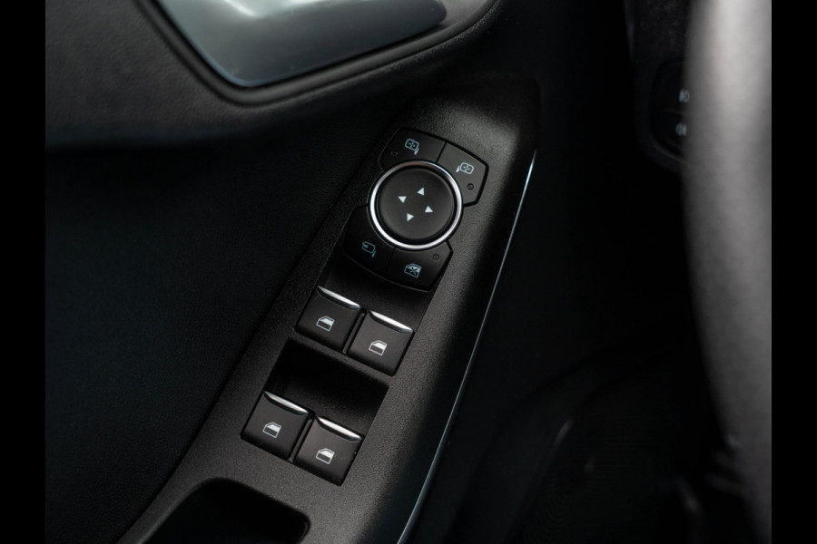 Ford Fiesta 1.0 EcoBoost ST-Line / Carplay / Carbon / DAB+ / ParkAssist / Full LED