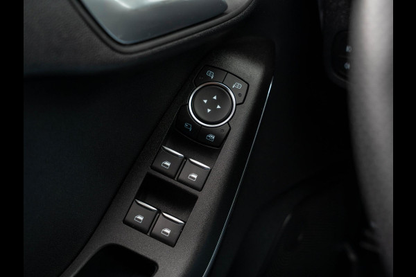 Ford Fiesta 1.0 EcoBoost ST-Line / Carplay / Carbon / DAB+ / ParkAssist / Full LED