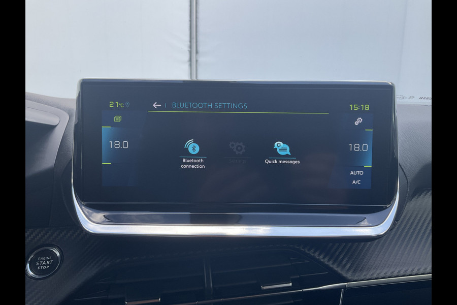 Peugeot e-2008 EV Allure 50 kWh Carplay Navigatie Black Beauty Tel Lader