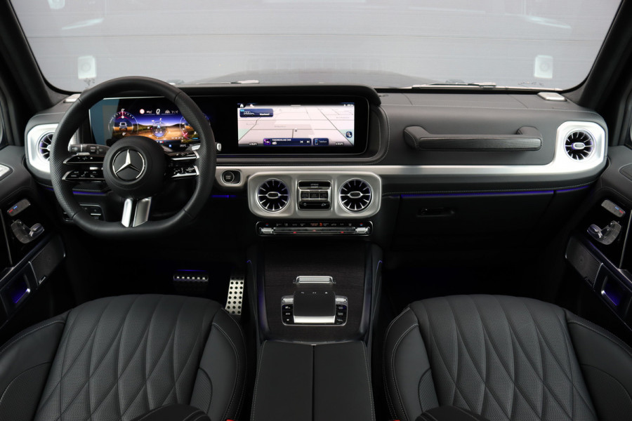 Mercedes-Benz G-Klasse 580 EQ AMG Exclusive Line 116 kWh | Techniekpakket | Distronic | Multicontourstoelen | Burmester | Keyless Go | Schuifdak | Verwarmd Stuurwiel | Nappa Leder |