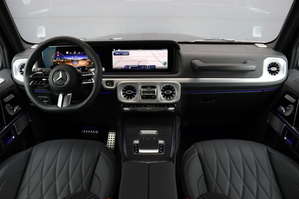 Mercedes-Benz G-Klasse 580 EQ AMG Exclusive Line 116 kWh | Techniekpakket | Distronic | Multicontourstoelen | Burmester | Keyless Go | Schuifdak | Verwarmd Stuurwiel | Nappa Leder |