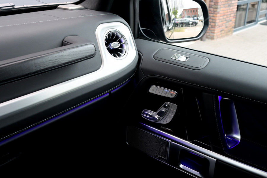Mercedes-Benz G-Klasse 580 EQ AMG Exclusive Line 116 kWh | Techniekpakket | Distronic | Multicontourstoelen | Burmester | Keyless Go | Schuifdak | Verwarmd Stuurwiel | Nappa Leder |