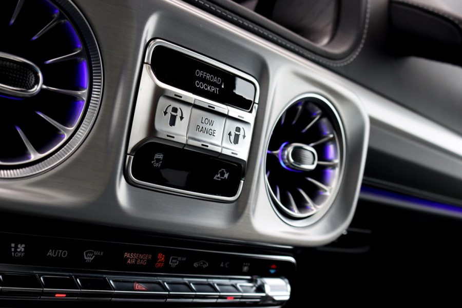 Mercedes-Benz G-Klasse 580 EQ AMG Exclusive Line 116 kWh | Techniekpakket | Distronic | Multicontourstoelen | Burmester | Keyless Go | Schuifdak | Verwarmd Stuurwiel | Nappa Leder |