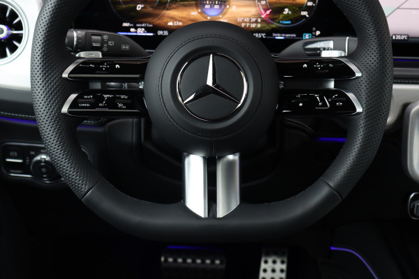 Mercedes-Benz G-Klasse 580 EQ AMG Exclusive Line 116 kWh | Techniekpakket | Distronic | Multicontourstoelen | Burmester | Keyless Go | Schuifdak | Verwarmd Stuurwiel | Nappa Leder |
