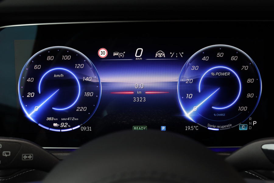 Mercedes-Benz G-Klasse 580 EQ AMG Exclusive Line 116 kWh | Techniekpakket | Distronic | Multicontourstoelen | Burmester | Keyless Go | Schuifdak | Verwarmd Stuurwiel | Nappa Leder |