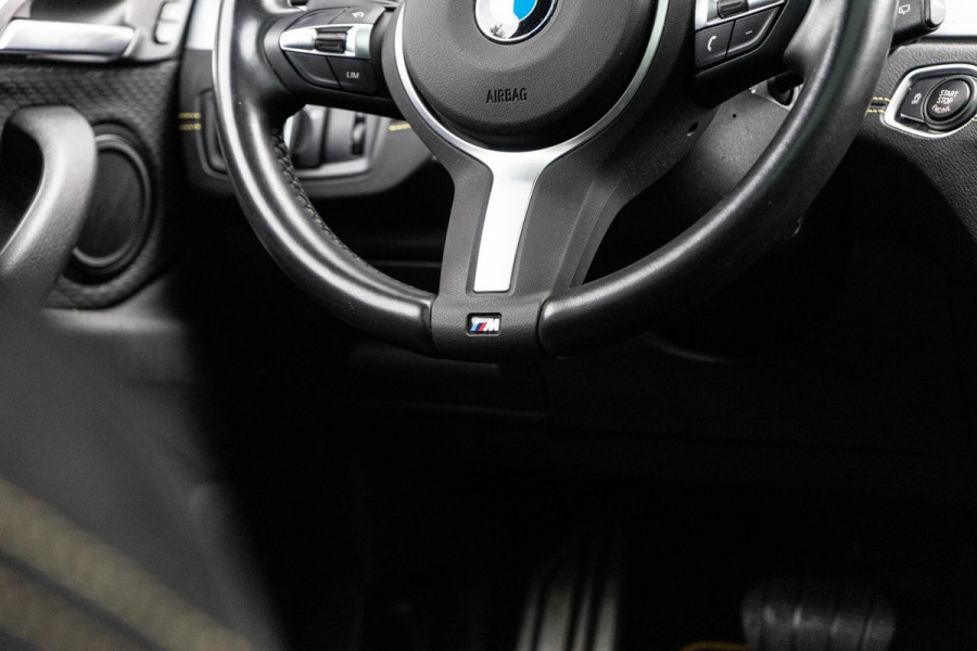 BMW X2 sDrive20i High Executive M-Sport Pano / HUD / Edition