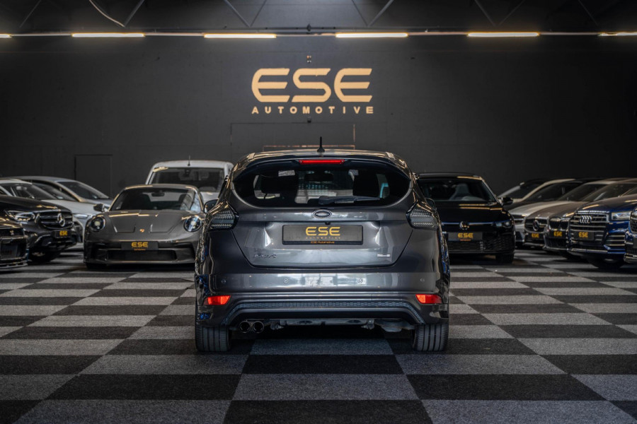Ford Focus 1.0 ST-Line | Camera | Navigatie | Carplay
