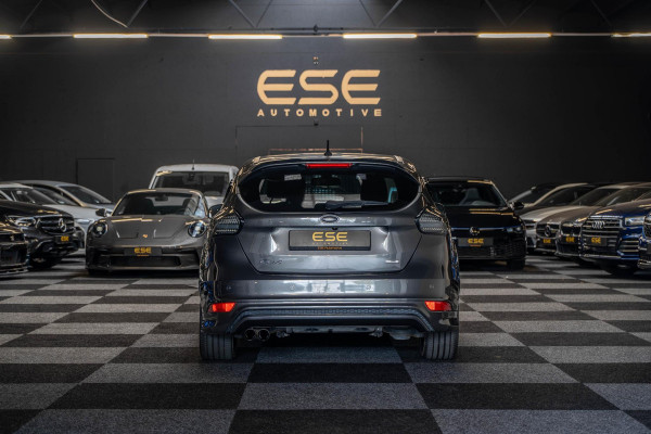 Ford Focus 1.0 ST-Line | Camera | Navigatie | Carplay