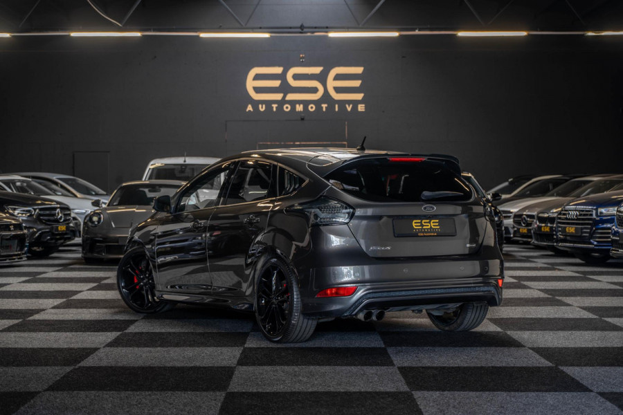 Ford Focus 1.0 ST-Line | Camera | Navigatie | Carplay