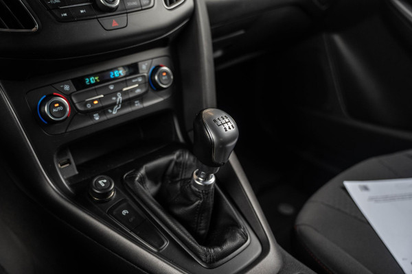 Ford Focus 1.0 ST-Line | Camera | Navigatie | Carplay