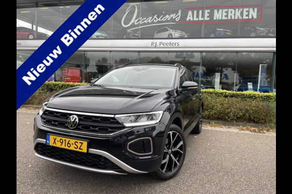 Volkswagen T-Roc 1.0 TSI Life Business Airco - cruise control -  parkeersensoren voor en achter - Navigatie -  Dakrails - Lederen stuurwiel