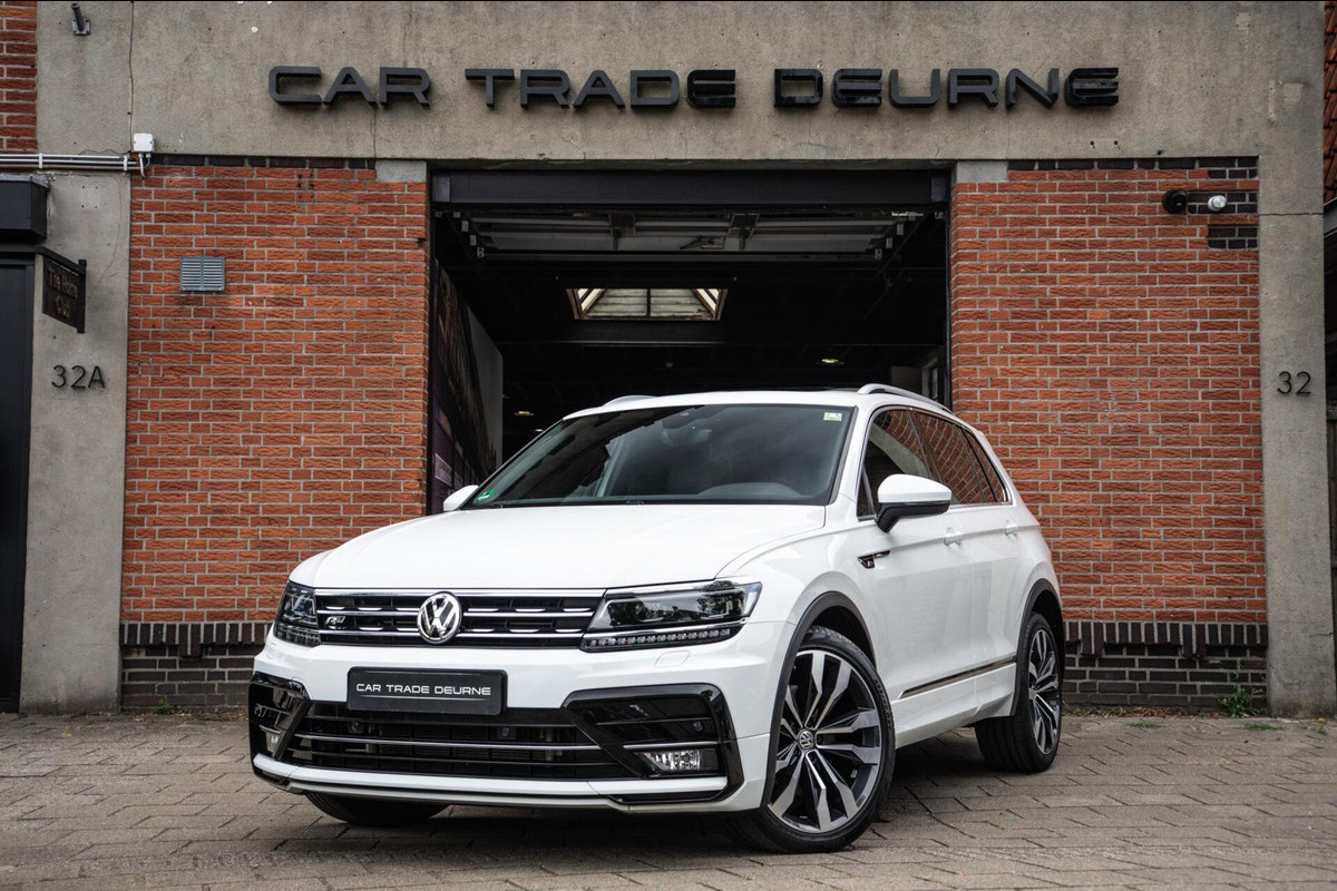 Volkswagen Tiguan 2.0 TSI 4Motion R-Line Pano / ACC / DAB