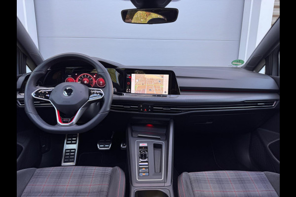 Volkswagen Golf 2.0 TSI GTI Pano/Camera/Sfeer/Acc