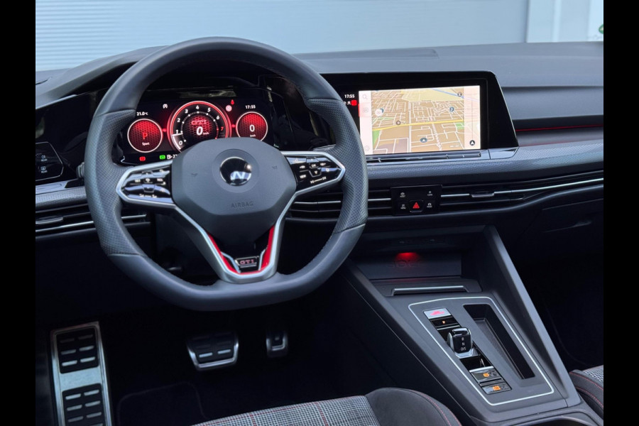 Volkswagen Golf 2.0 TSI GTI Pano/Camera/Sfeer/Acc