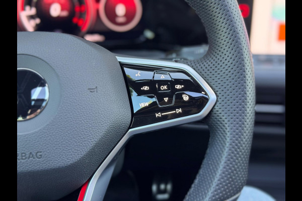 Volkswagen Golf 2.0 TSI GTI Pano/Camera/Sfeer/Acc