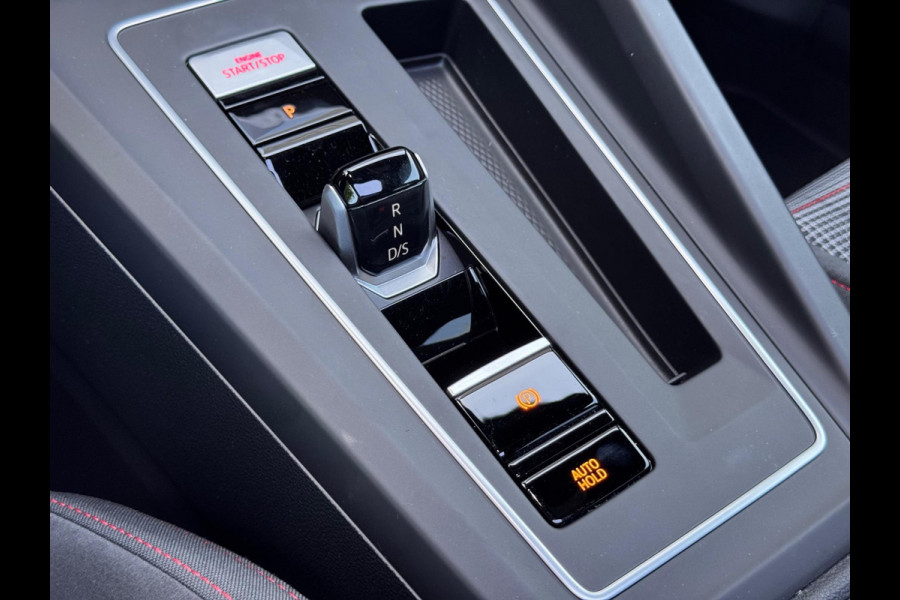 Volkswagen Golf 2.0 TSI GTI Pano/Camera/Sfeer/Acc