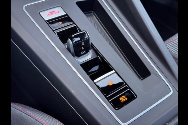 Volkswagen Golf 2.0 TSI GTI Pano/Camera/Sfeer/Acc