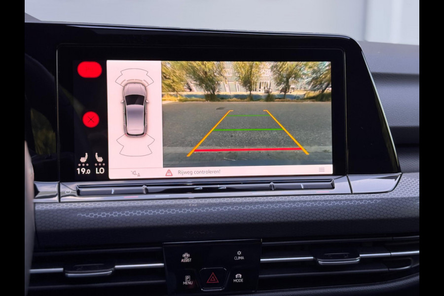 Volkswagen Golf 2.0 TSI GTI Pano/Camera/Sfeer/Acc