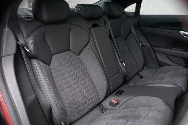 Audi e-tron GT Quattro / Standkachel/ Virtual Cockpit/ Adaptive Cruise Control/ Panoramadak/ 350kW (476PK)