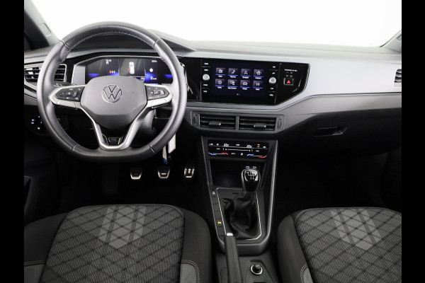 Volkswagen Polo 1.0 TSI R-Line 95 pk | Verlengde garantie | Navigatie via App | Parkeersensoren | Adaptieve cruise control | LED koplampen | R-Line | Volkswagen Polo 1.0 TSI R-Line 95 pk | Verlengde garantie | Navigatie via App | Parkeersensoren | Adaptieve cruise control | LED koplampen | R-Line |