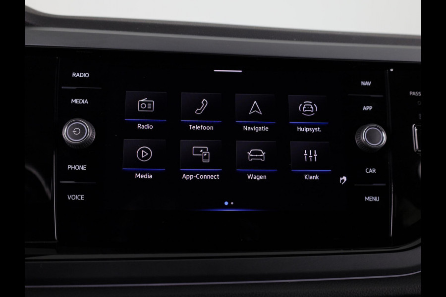 Volkswagen Polo 1.0 TSI R-Line 95 pk | Verlengde garantie | Navigatie via App | Parkeersensoren | Adaptieve cruise control | LED koplampen | R-Line | Volkswagen Polo 1.0 TSI R-Line 95 pk | Verlengde garantie | Navigatie via App | Parkeersensoren | Adaptieve cruise control | LED koplampen | R-Line |