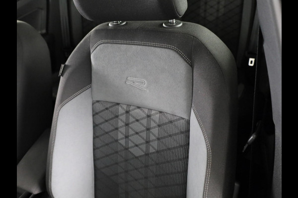 Volkswagen Polo 1.0 TSI R-Line 95 pk | Verlengde garantie | Navigatie via App | Parkeersensoren | Adaptieve cruise control | LED koplampen | R-Line | Volkswagen Polo 1.0 TSI R-Line 95 pk | Verlengde garantie | Navigatie via App | Parkeersensoren | Adaptieve cruise control | LED koplampen | R-Line |