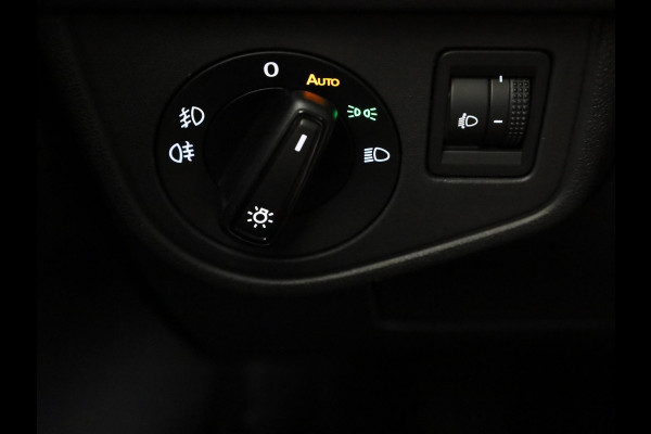 Volkswagen Polo 1.0 TSI R-Line 95 pk | Verlengde garantie | Navigatie via App | Parkeersensoren | Adaptieve cruise control | LED koplampen | R-Line | Volkswagen Polo 1.0 TSI R-Line 95 pk | Verlengde garantie | Navigatie via App | Parkeersensoren | Adaptieve cruise control | LED koplampen | R-Line |