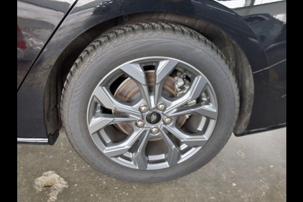 Ford FOCUS Wagon 1.0 EcoBoost Hybrid ST Line | Adaptive cruise control | Winter Pack | All season banden