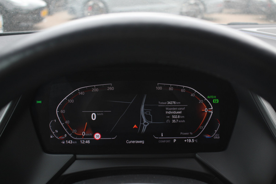 BMW 2 Serie Gran Coupé 218i Business Ed. M Sport / Camera / Alcantara / Apple CarPlay / 19'' / Sportstoelen / Stuurverwarming / Cruise Control