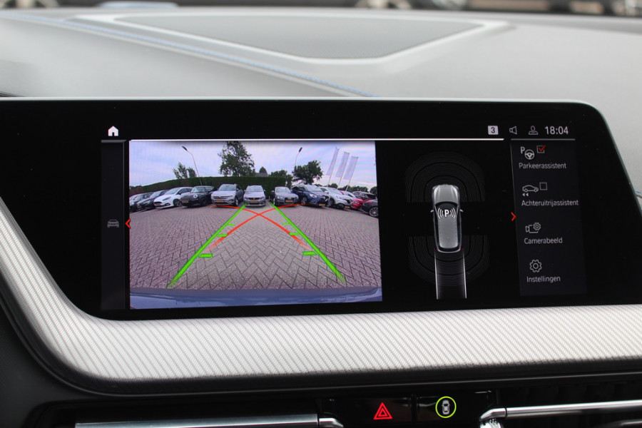BMW 2 Serie Gran Coupé 218i Business Ed. M Sport / Camera / Alcantara / Apple CarPlay / 19'' / Sportstoelen / Stuurverwarming / Cruise Control