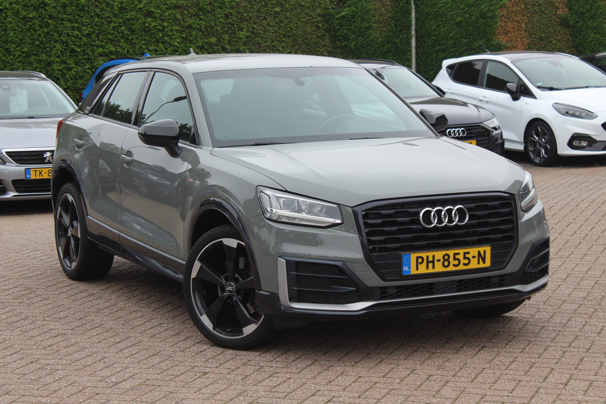 Audi Q2 1.4 TFSI CoD Launch Edition / Trekhaak / Navigatie / Parkeerhulp V+A / 19'' / Sfeerverlichting / LED Koplampen / Half leder / DAB / Cruise Control
