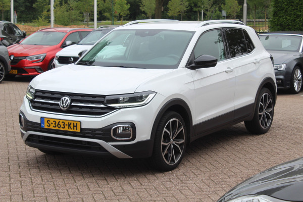 Volkswagen T-Cross 1.0 TSI Style / Trekhaak / Navigatie / Parkeerhulp V+A / 18'' / LED Koplampen / Dodehoek / Stoelverwarming / Apple CarPlay / ACC Volkswagen T-Cross 1.0 TSI Style / Trekhaak / Navigatie / Parkeerhulp V+A / 18'' / LED Koplampen / Dodehoek / Stoelverwarming / Apple CarPlay / ACC