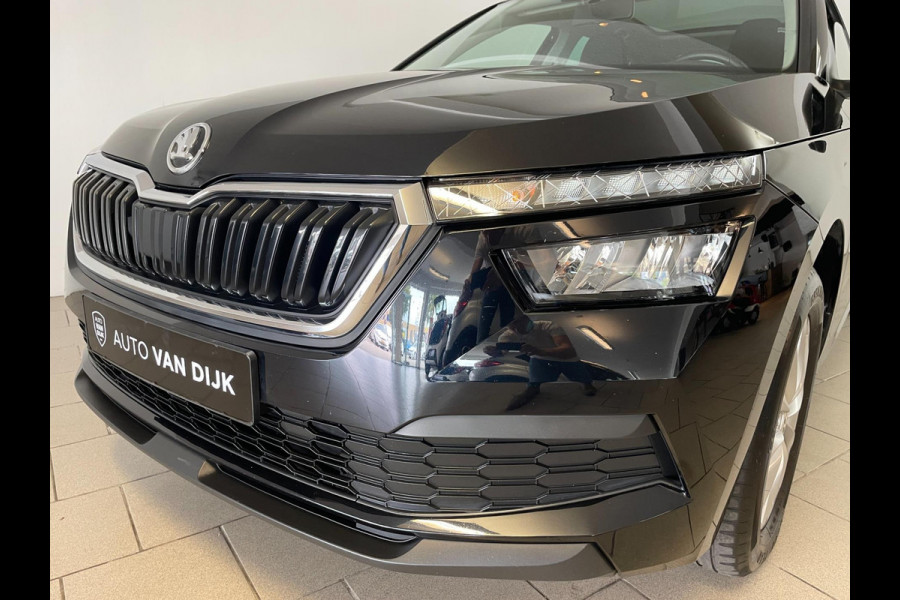 Škoda Kamiq 1.0 TSI Ambition AIRCO NAVI VIA APP CRUISE PANO APPLE CARPLAY NIEUWSTAAT
