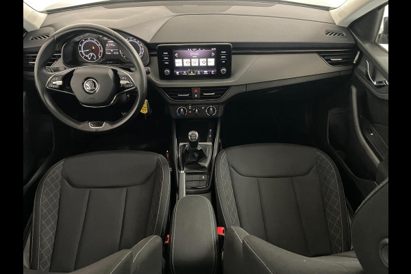 Škoda Kamiq 1.0 TSI Ambition AIRCO NAVI VIA APP CRUISE PANO APPLE CARPLAY NIEUWSTAAT