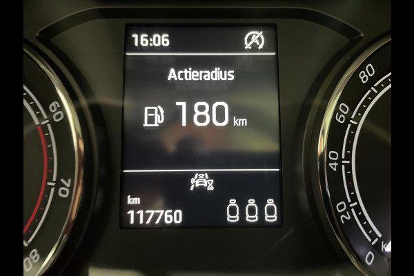Škoda Kamiq 1.0 TSI Ambition AIRCO NAVI VIA APP CRUISE PANO APPLE CARPLAY NIEUWSTAAT