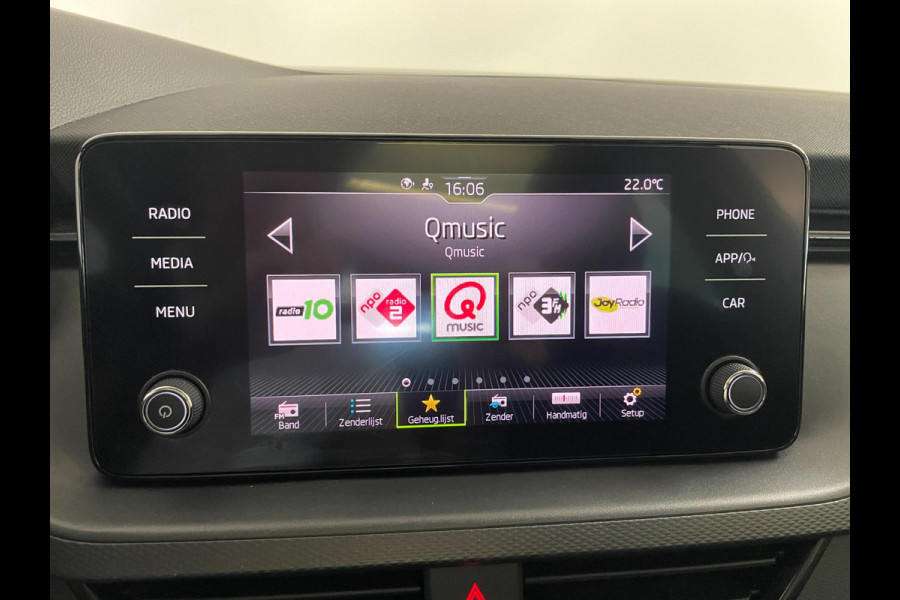 Škoda Kamiq 1.0 TSI Ambition AIRCO NAVI VIA APP CRUISE PANO APPLE CARPLAY NIEUWSTAAT