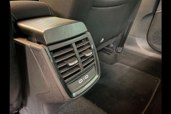Škoda Kamiq 1.0 TSI Ambition AIRCO NAVI VIA APP CRUISE PANO APPLE CARPLAY NIEUWSTAAT