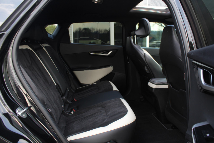 Kia Ev6 GT-Line AWD 77.4 kWh SOH 100% / Full option! / Panoramadak / 360Camera / Head-up / Keyless / 19'' / Half leder / Matrix LED / DAB / ACC / Stoelverwarming V+A / Warmtepomp