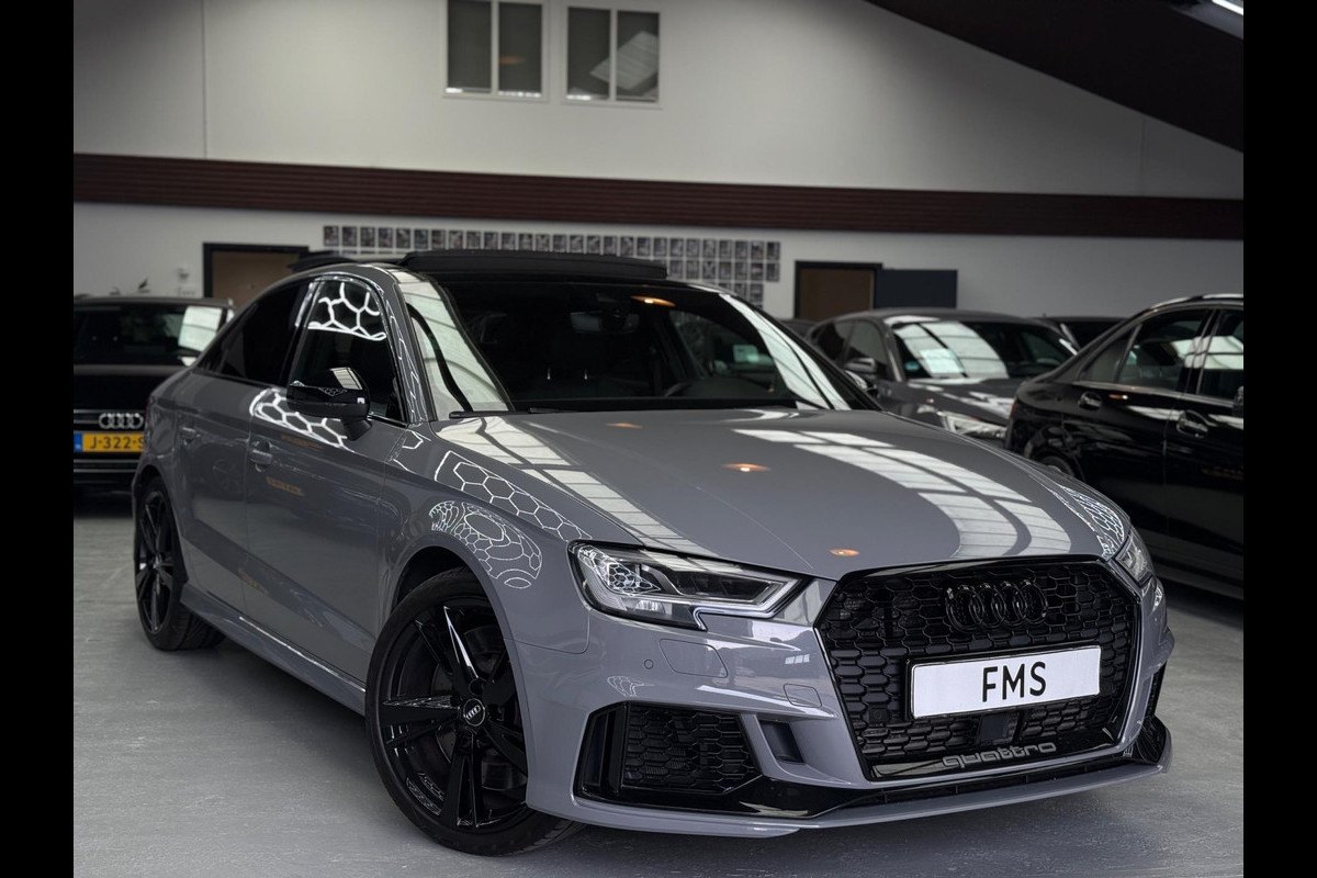 Audi RS3 Limousine 2.5 TFSI Quattro Nardo Grey Panorama