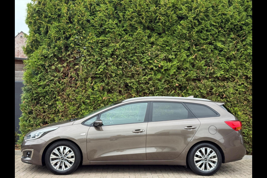 Kia cee'd Sportswagon 1.0 T-GDi Design Edition Camera