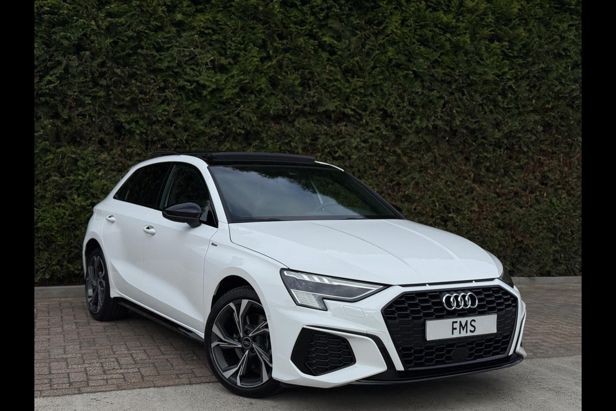 Audi A3 Sportback 40 TFSI e S-Line Panorama CarPlay