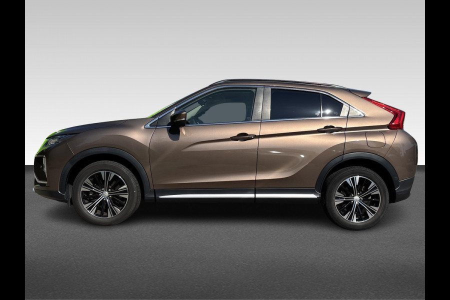 Mitsubishi Eclipse Cross 1.5 DI-T First Edition | Trekhaak | Stoelverwarming 1600kg trekgewicht ! heads-up display | stoelverwarming
