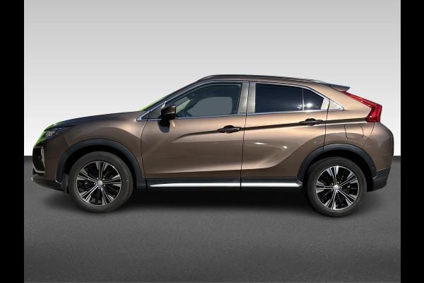 Mitsubishi Eclipse Cross 1.5 DI-T First Edition | Trekhaak | Stoelverwarming 1600kg trekgewicht ! heads-up display | stoelverwarming